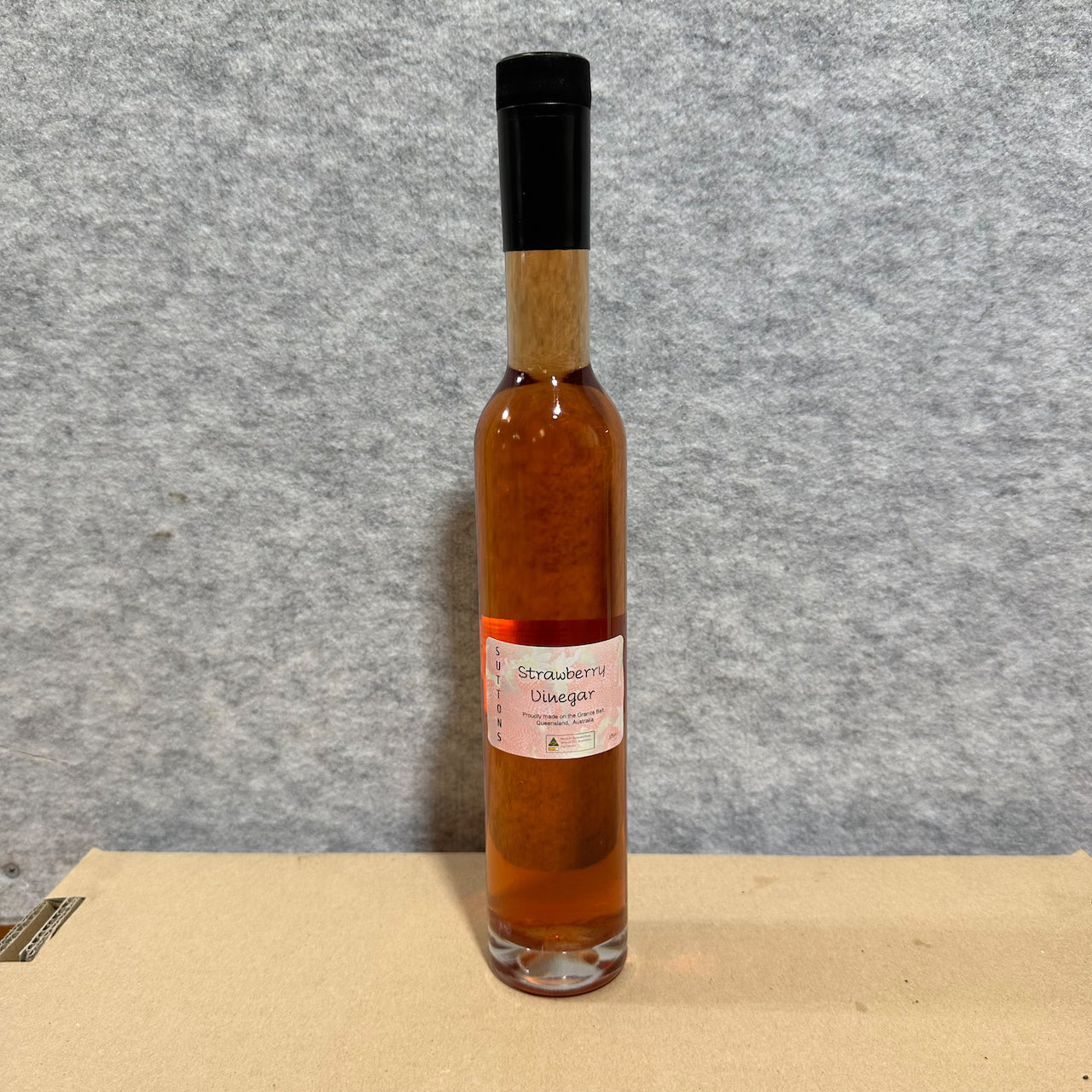 Strawberry Vinegar (375ml)